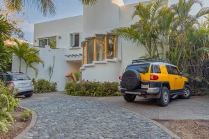 Peninsula PH B Puerto VALLARTA for sale miguel escobar real estate brokerage