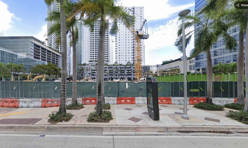 Santander rises above Miami’s skyline with Brickell miguel escobar architect in Montreal