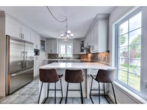Rue Dubuisson Chambly Quebec JLL Miguel Escobar Real Estate Montreal