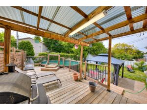 Rue Dubuisson Chambly Quebec JLL Miguel Escobar Real Estate Montreal