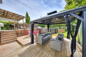 Rue Dubuisson Chambly Quebec JLL Miguel Escobar Real Estate Montreal