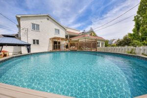 Rue Dubuisson Chambly Quebec JLL Miguel Escobar Real Estate Montreal