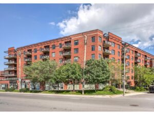 Rue le Caron Apt. Montréal QC HE A Centris # Miguel escobar Real Estate