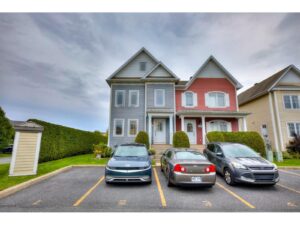 House for sale Rue Louise de Ramezay Miguel escobar Realestate La Vallée du Richelieu Chambly