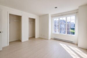 House for sale Boul. Dagenais O. # Laval Québec HRL Miguel escobar Realestate Laval