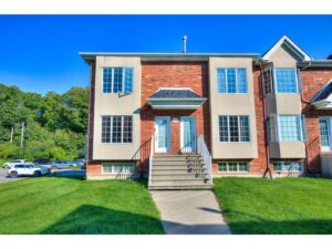 House for sale Boul. Dagenais O. # Laval Québec HRL Miguel escobar Realestate Laval